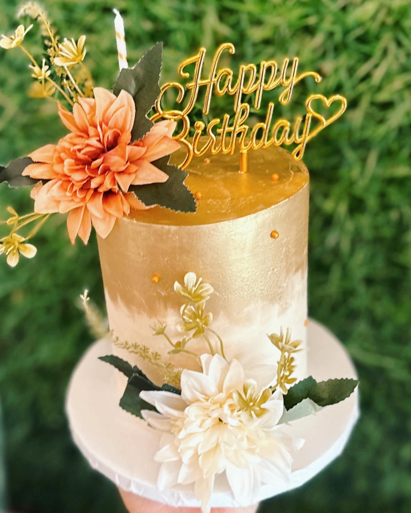 Elegant Flowers Happy on the Go