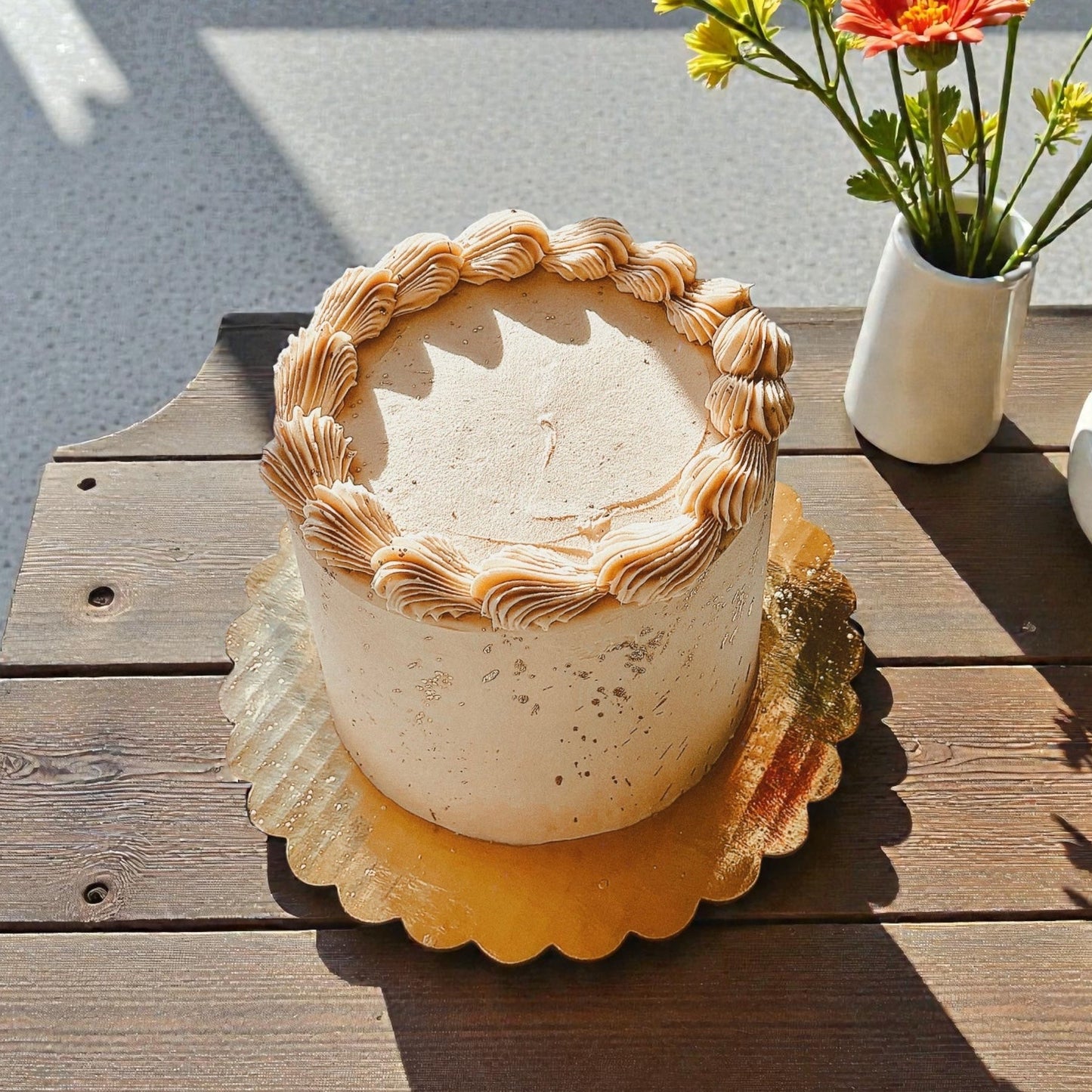 Simplicity Happy on the Go