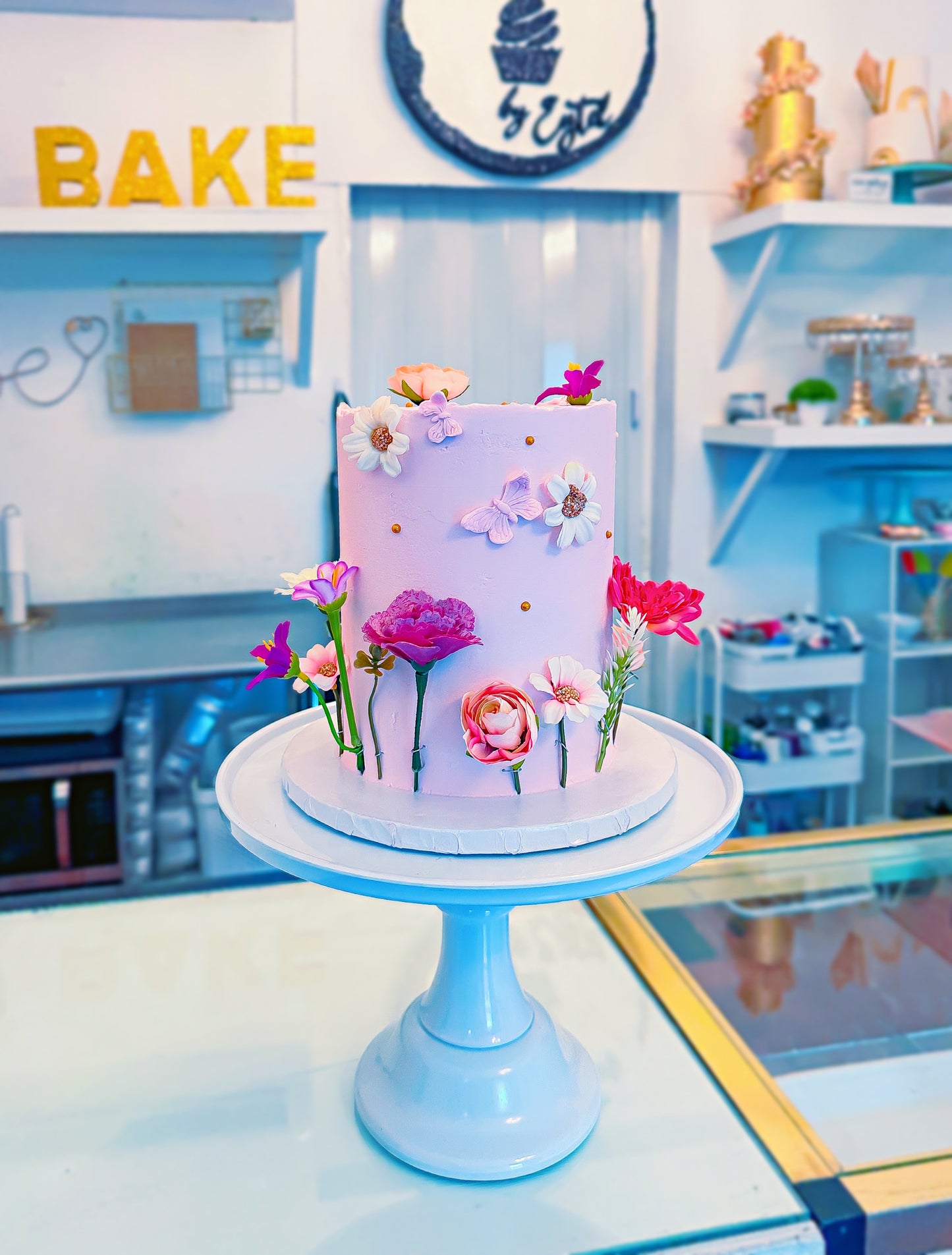 Flowers & Butterfly’s Happy on the Go